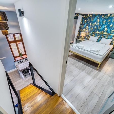 Azure Oasis In The Heart Of The City Budapeste Exterior foto