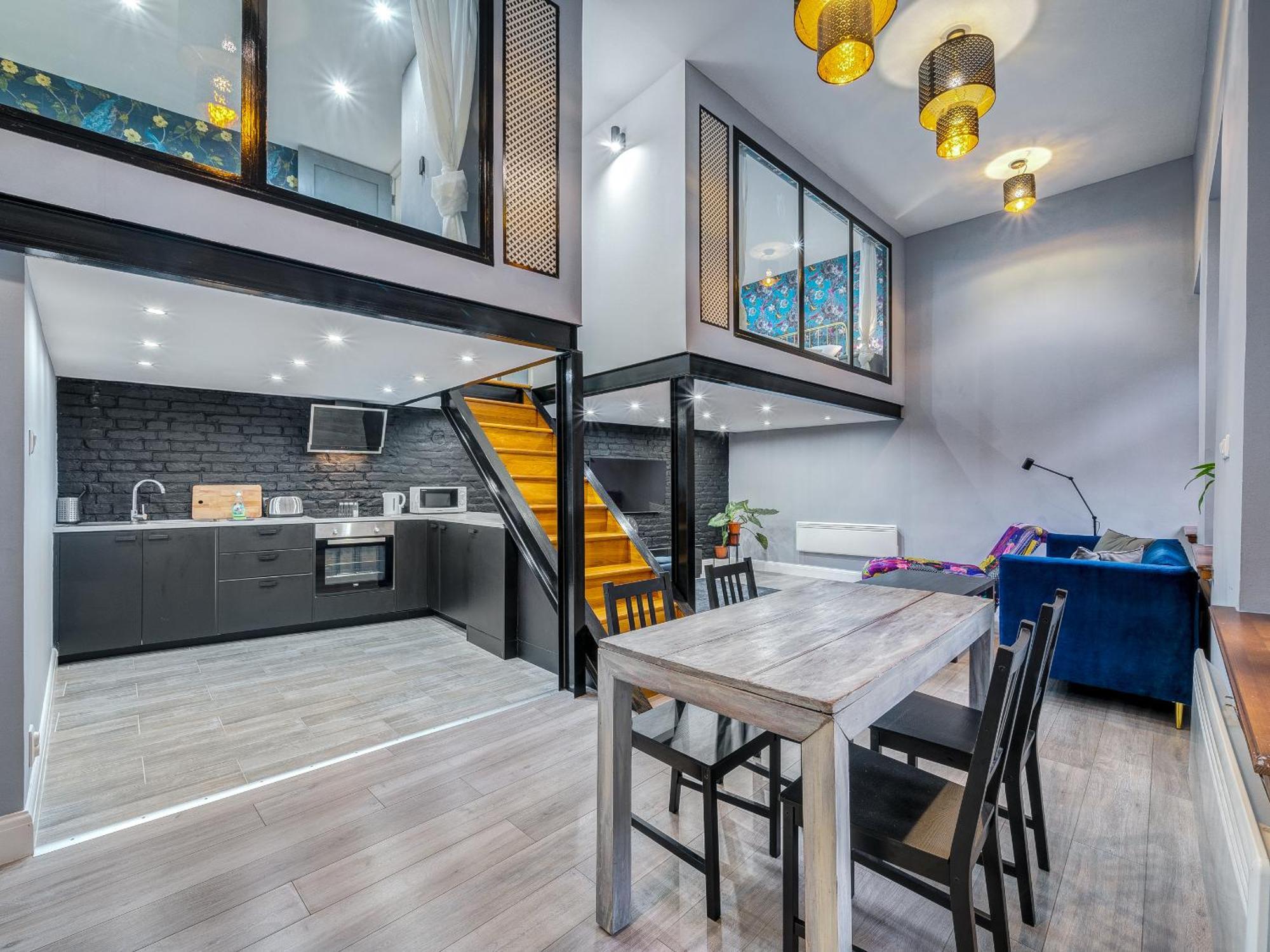 Azure Oasis In The Heart Of The City Budapeste Exterior foto